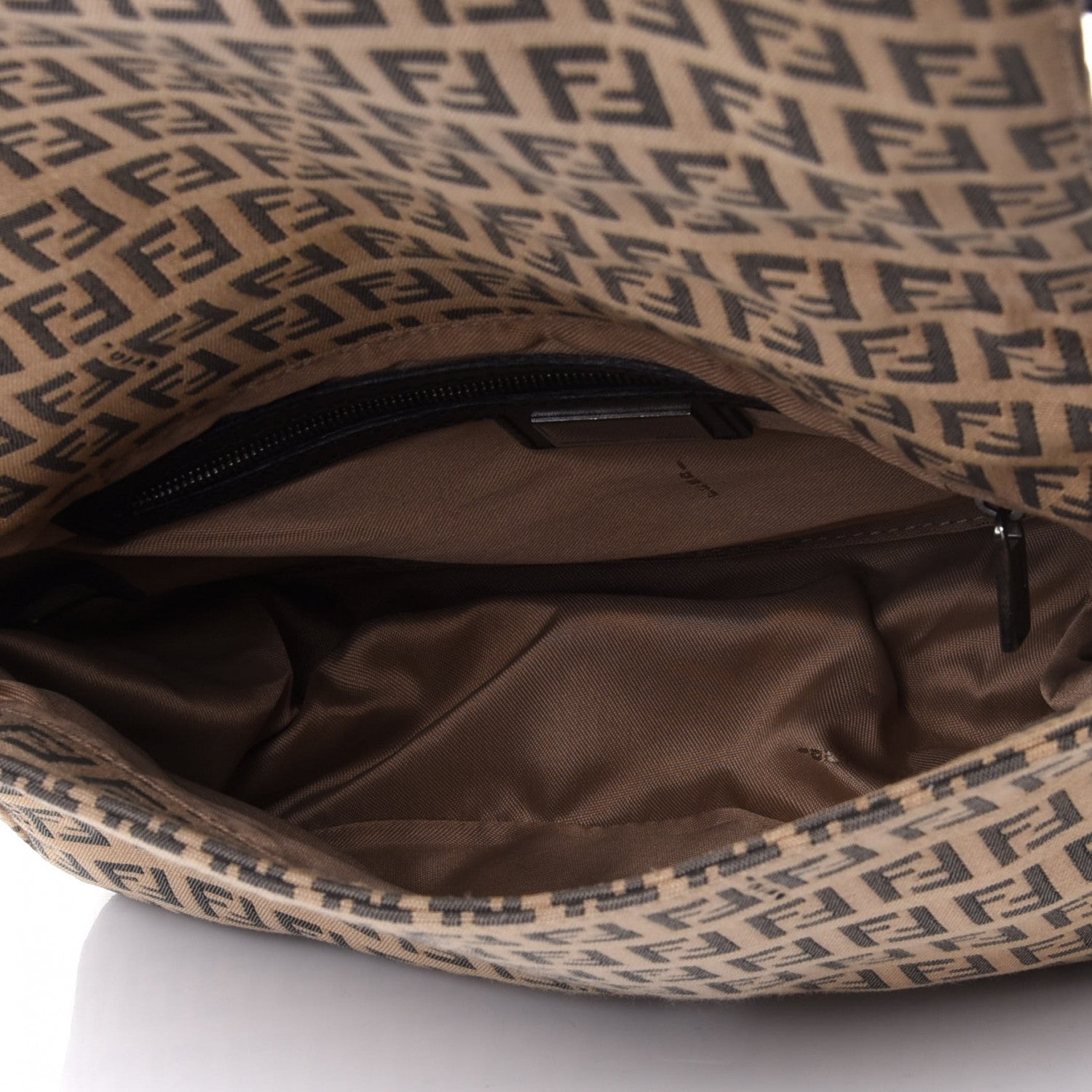 Fendi Zucchino Vitello Mama Baguette Beige Black 4 of 4