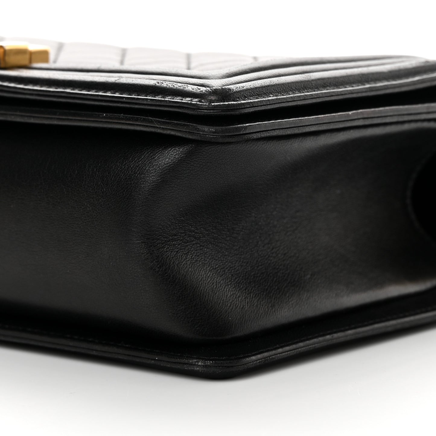 Lambskin Quilted Medium Boy Flap Black