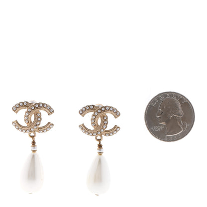 Chanel Pearl CC Tear Drop Earrings Gold 2 of 4