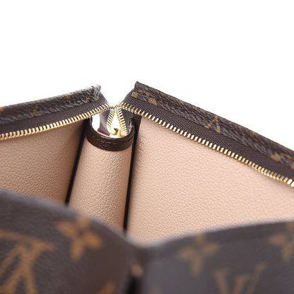Louis Vuitton Monogram Toiletry Pouch 26 7 of 10
