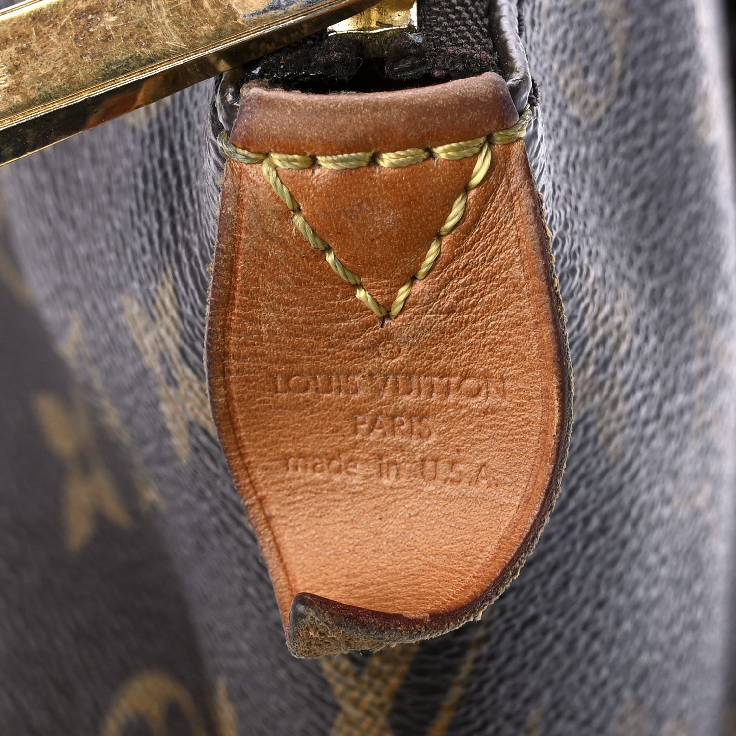 Louis Vuitton Monogram Totally MM 6 of 9