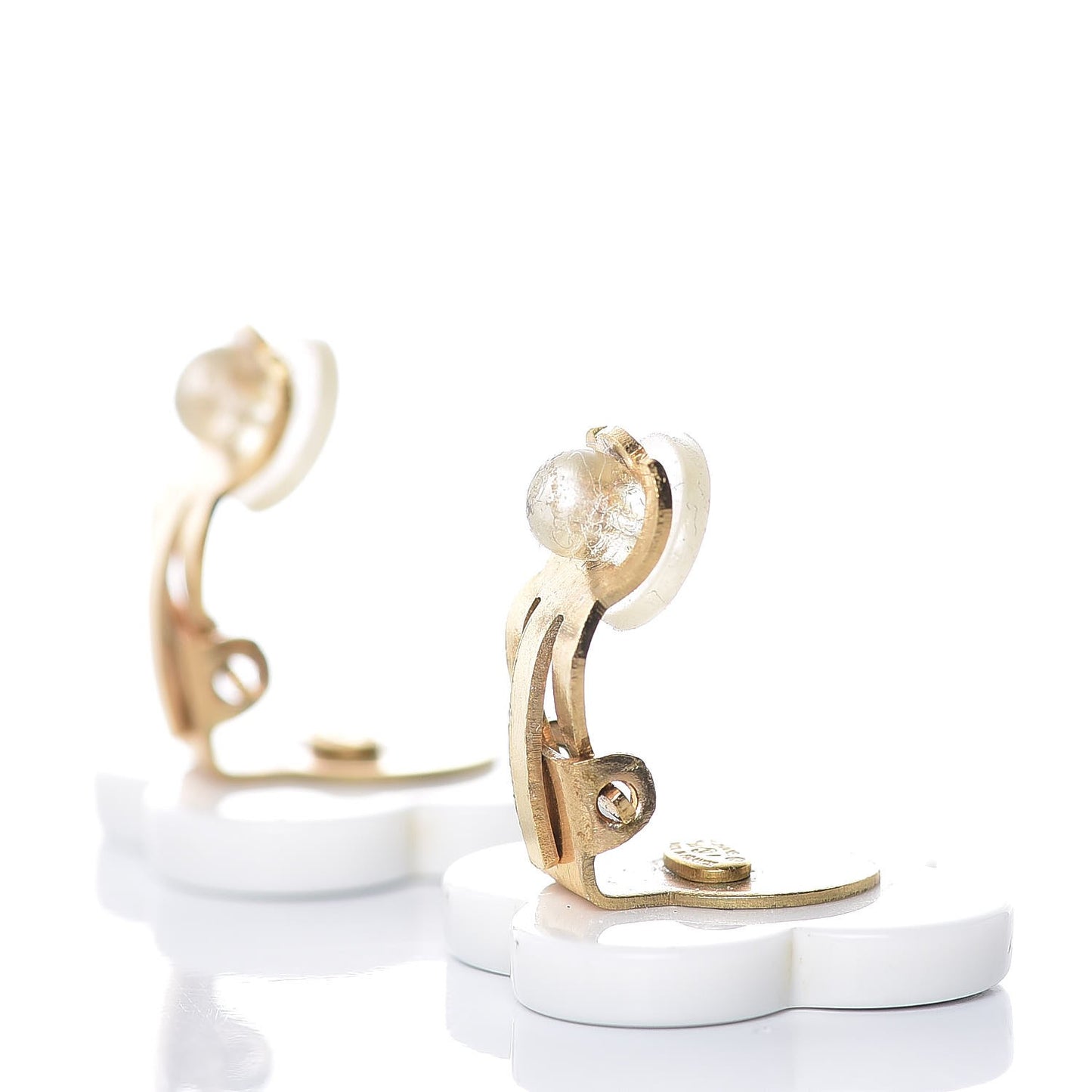 Resin Flower CC Clip On Earrings White