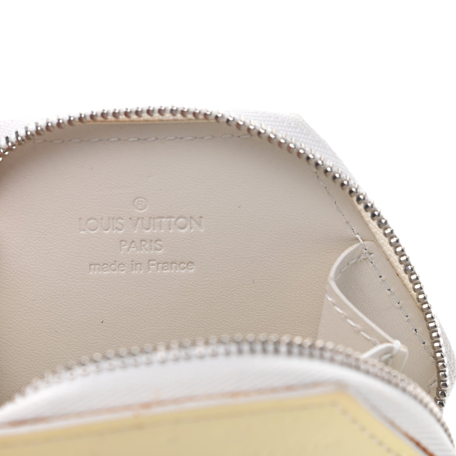 Louis Vuitton Vernis Folcon Snowflake Coin Purse MM Blanc Corail 6 of 9