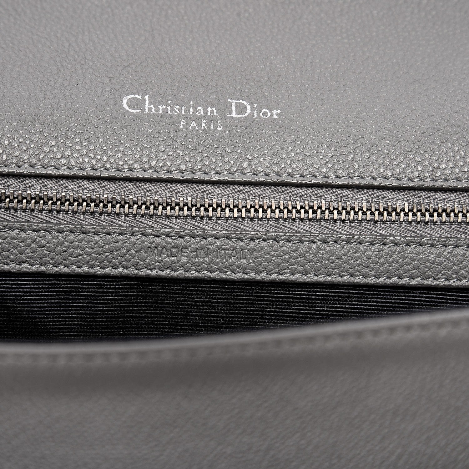 Christian Dior Grained Calfskin Medium Diorama Flap Bag Gris 7 of 9