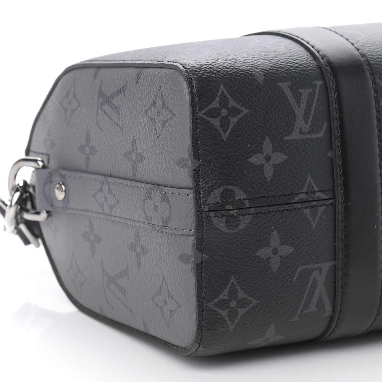 Louis Vuitton Reverse Monogram Eclipse City Keepall 7 of 8