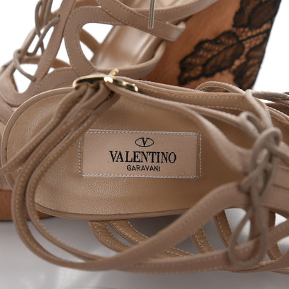 Valentino Garavani Calfskin Lace Applique Wood Wedge Sandals 38.5 Poudre 7 of 9