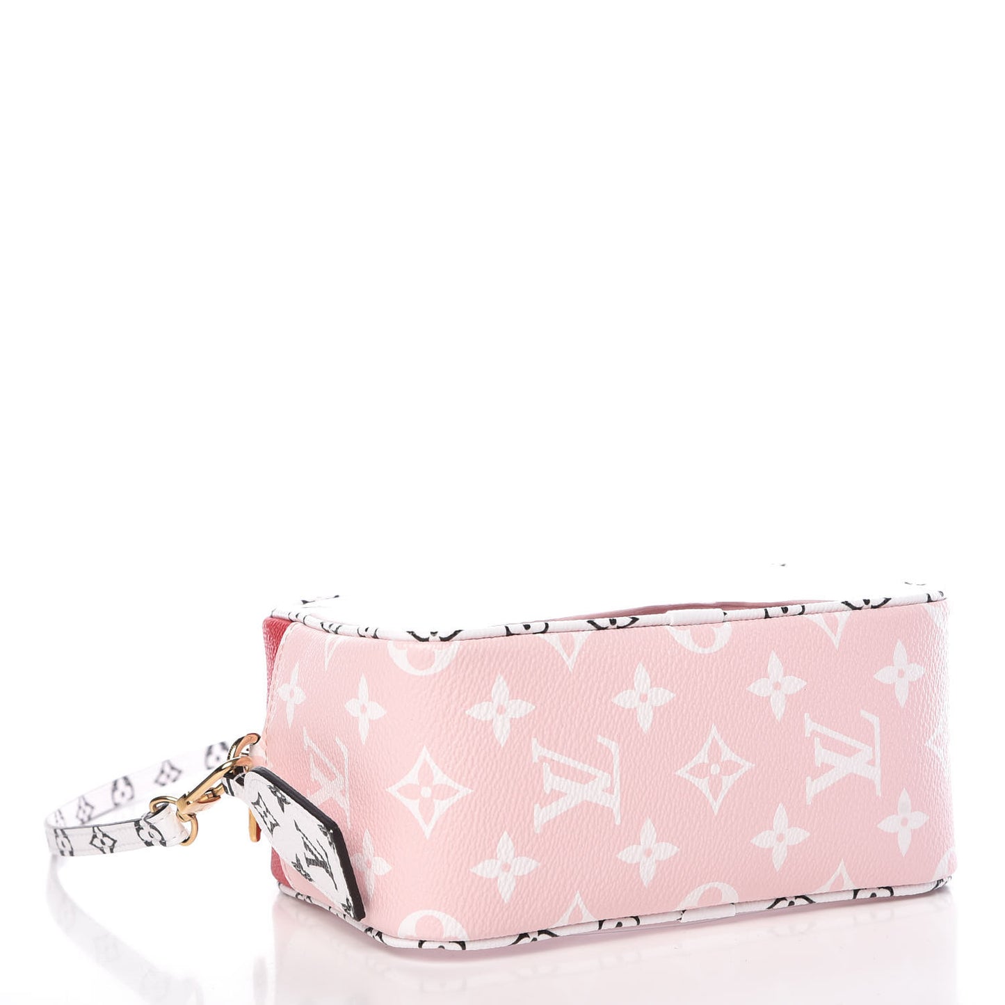Monogram Giant Beach Pouch Rouge