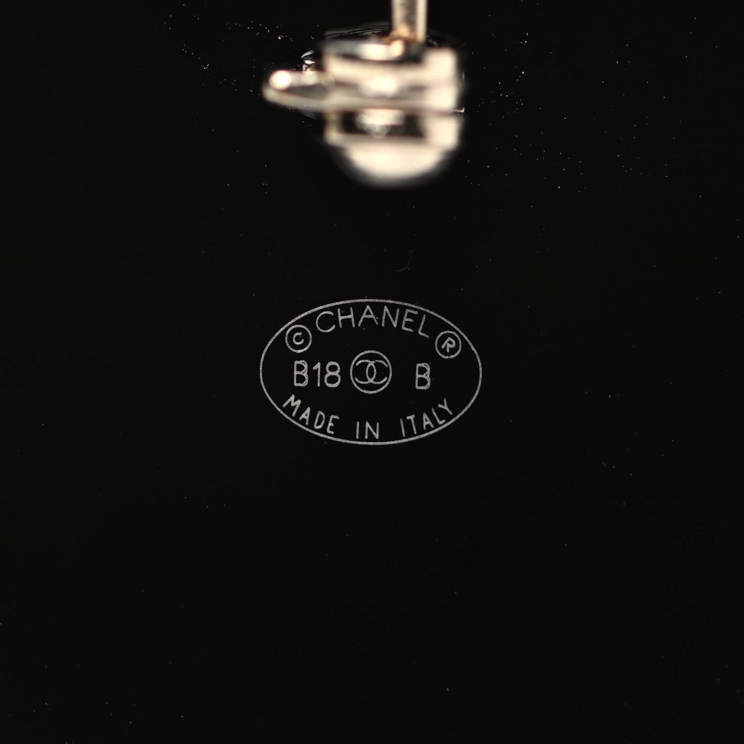 Resin Pearl Perfume Bottle CC Brooch Black Gold