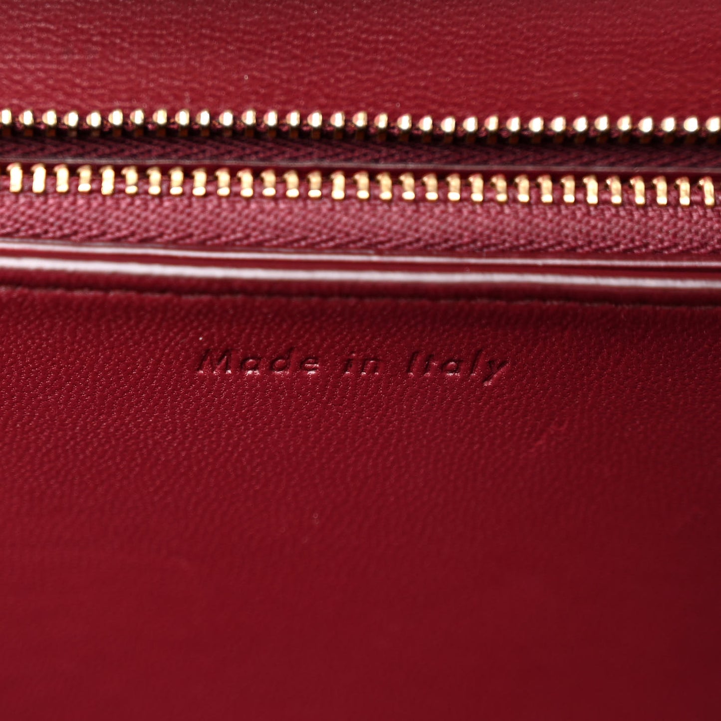 Box Calfskin Medium Classic Box Flap Bag Burgundy