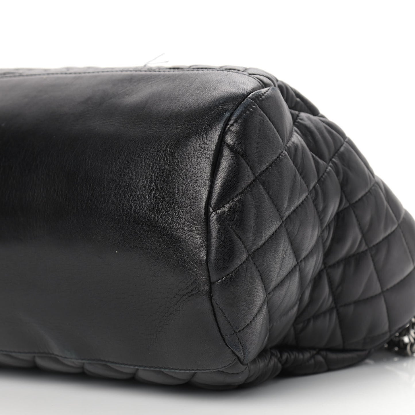 Lambskin Quilted Large Paris Moscou Red Square Bag Black
