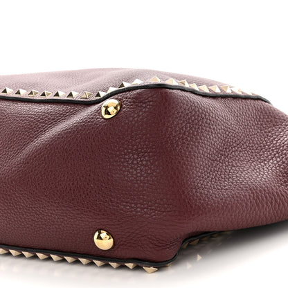 Valentino Garavani Pebbled Calfskin Medium Rockstud Tote Rubin 9 of 9