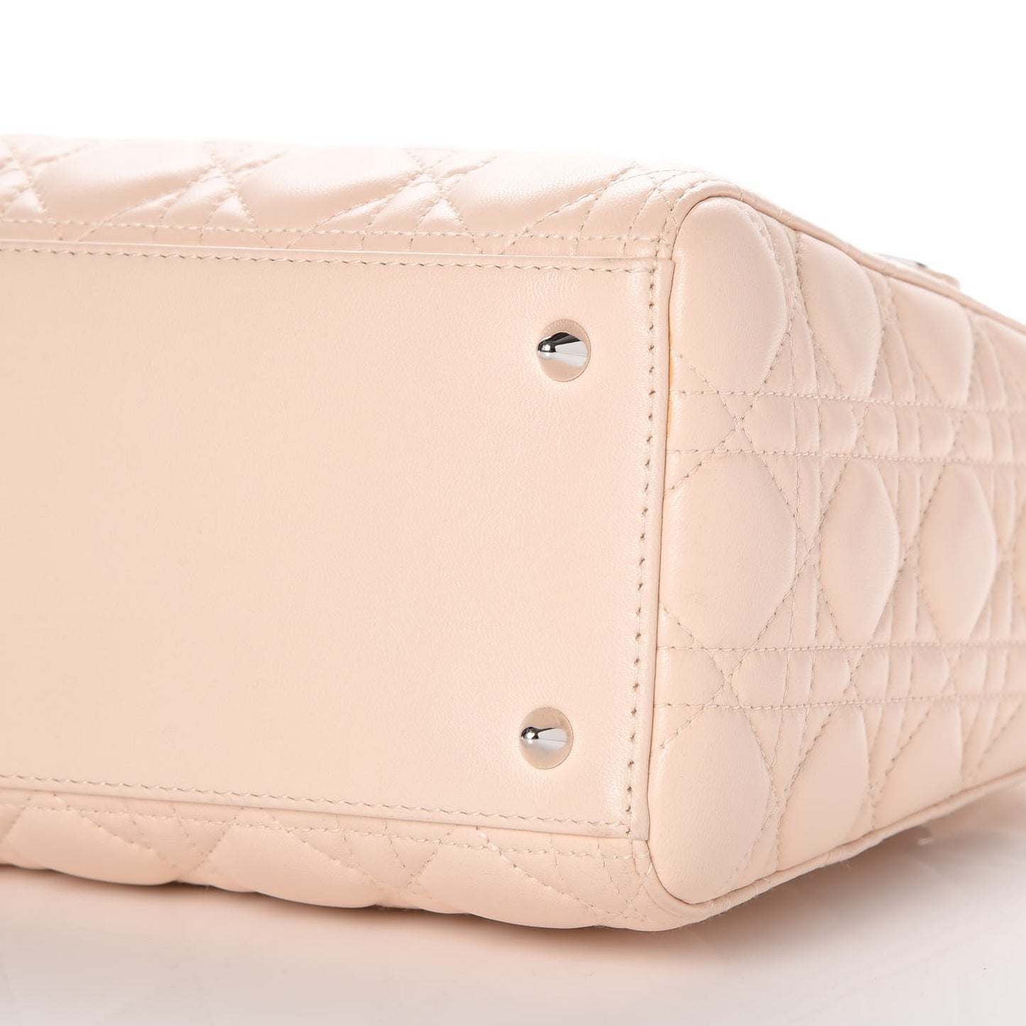 Lambskin Cannage Medium Lady Dior Rose Poudre