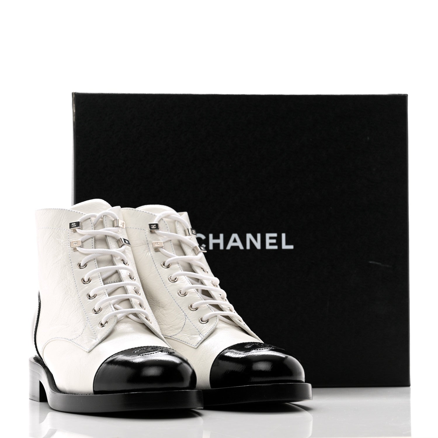 Chanel Distressed Patent Cap Toe Combat Boots 41 White Black 9 of 9