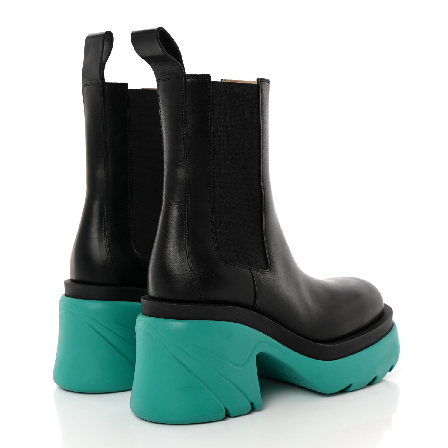 Bottega Veneta Calfskin The Flash Chelsea Boots 37.5 Black Neptune 4 of 13