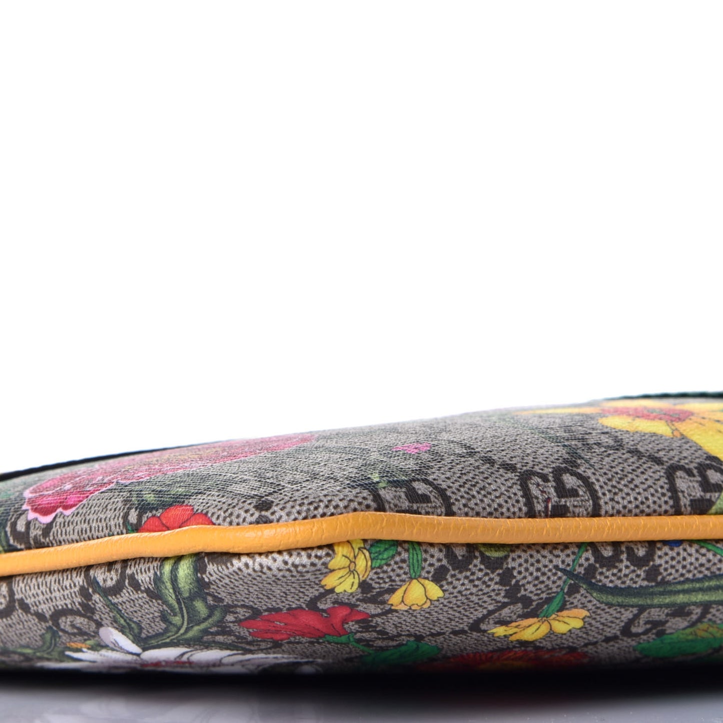 GG Supreme Monogram Flora Large Ophidia Pouch Clutch Beige Multicolor Crop