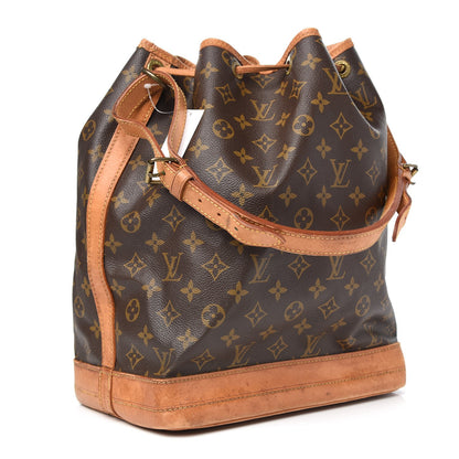 Louis Vuitton Monogram Noe 3 of 18