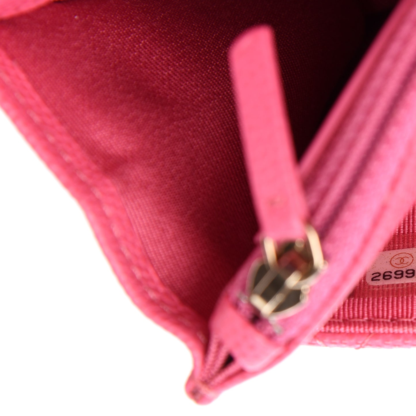 Caviar Quilted Wallet on Chain WOC Pink
