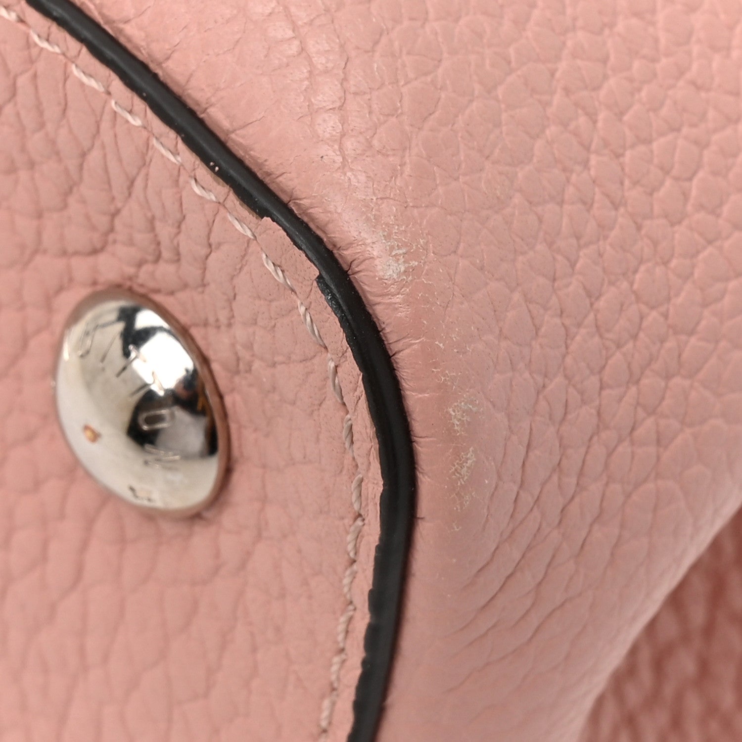 Louis Vuitton Taurillon Capucines PM Magnolia 12 of 13