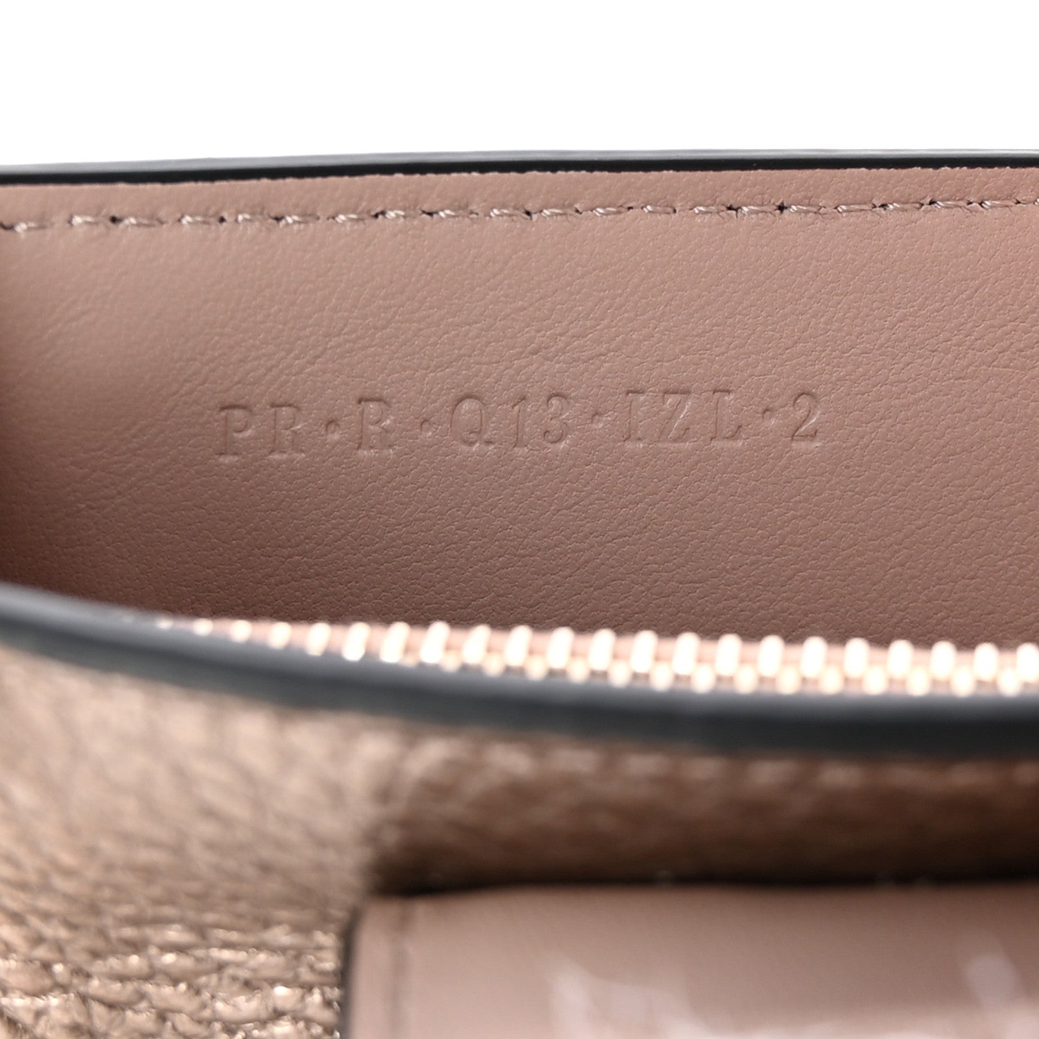 Valentino Garavani Metallic Pebbled Calfskin Rockstud Phone Case With Chain Sasso 7 of 12
