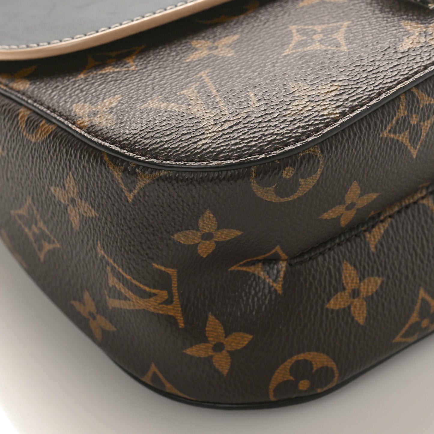 Calfskin Monogram Chain It Bag PM Black