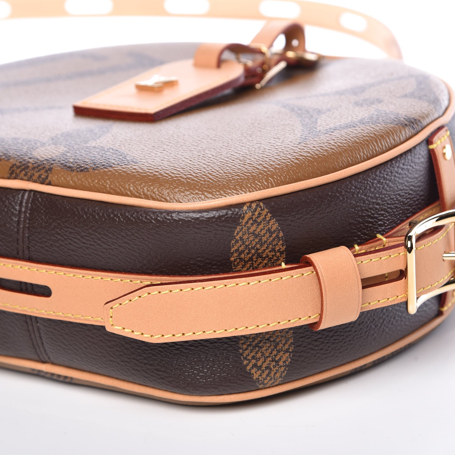 Louis Vuitton Reverse Monogram Giant Boite Chapeau Souple 6 of 10