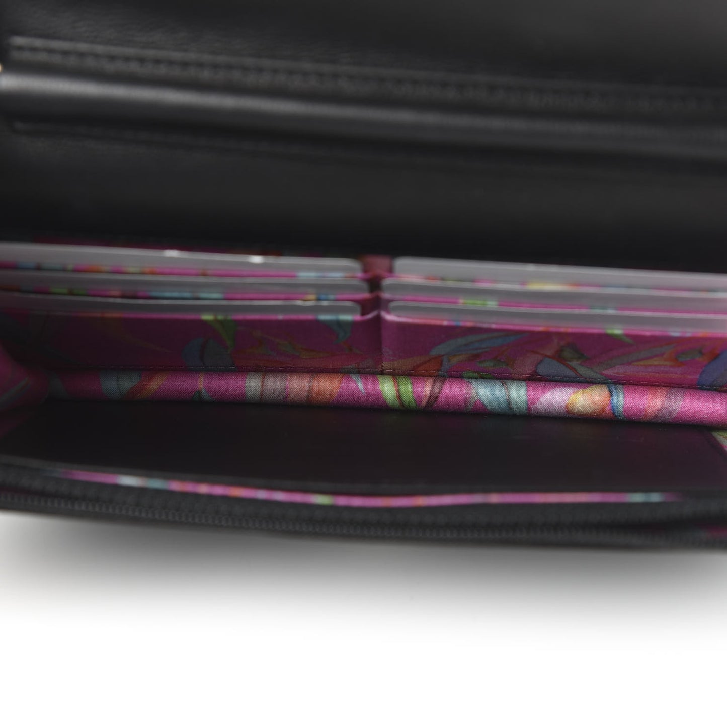 Calfskin Whipstitch Wallet On Chain WOC Black