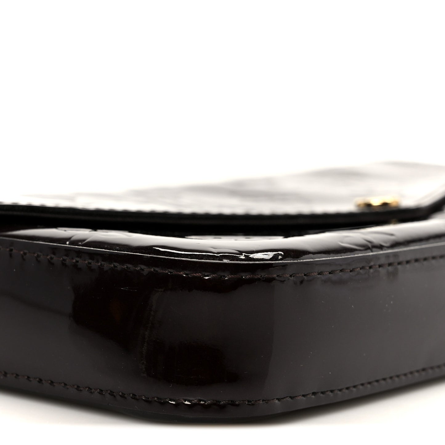 Vernis Pochette Felicie Chain Wallet Amarante