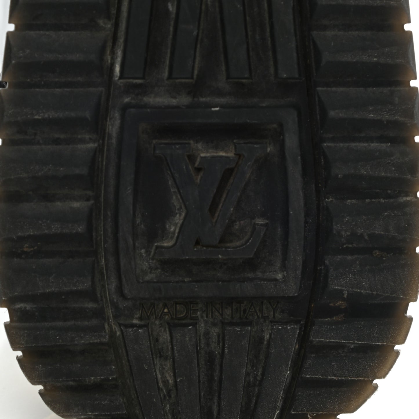 Suede Monogram Run Away Sneakers 35 Black