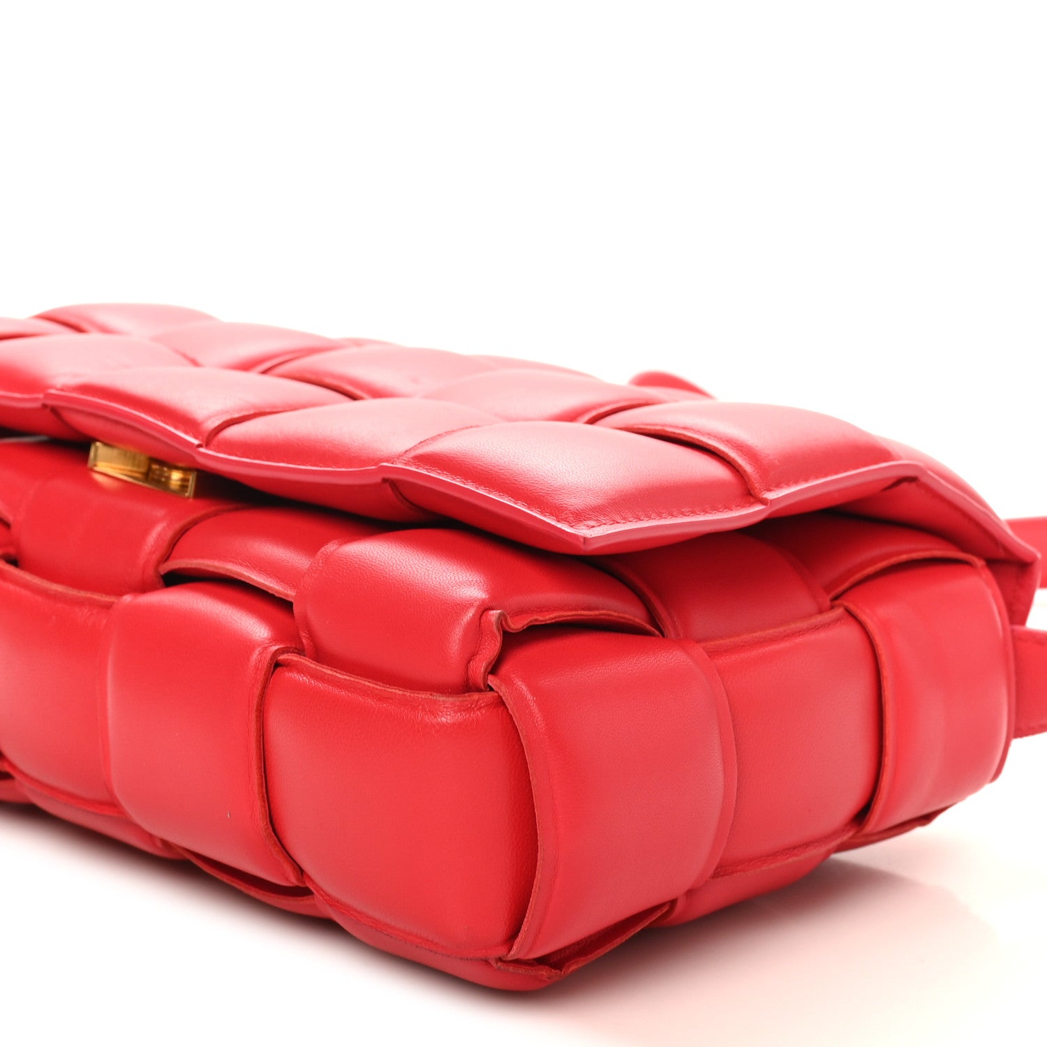 Bottega Veneta ボディバッグ メンズ　赤　レッド 楽天市場】ボッテガ（カラーレッド）（ボディバッグ・ウエストポーチ