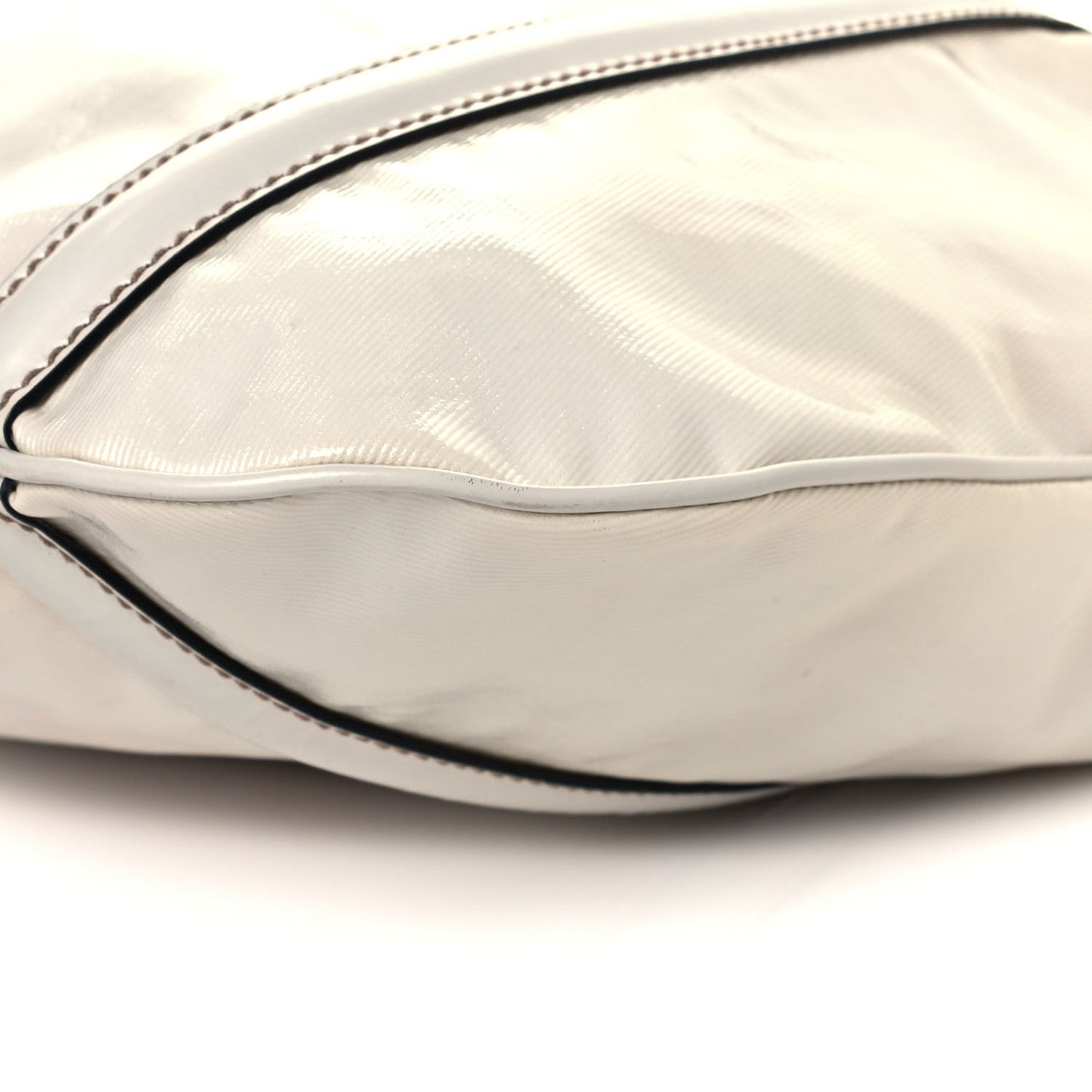 Dialux Medium Britt Shoulder Bag Off White