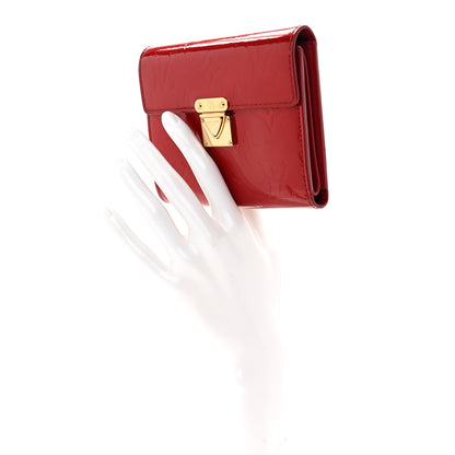 Louis Vuitton Vernis Koala Wallet Pomme D'Amour 2 of 9
