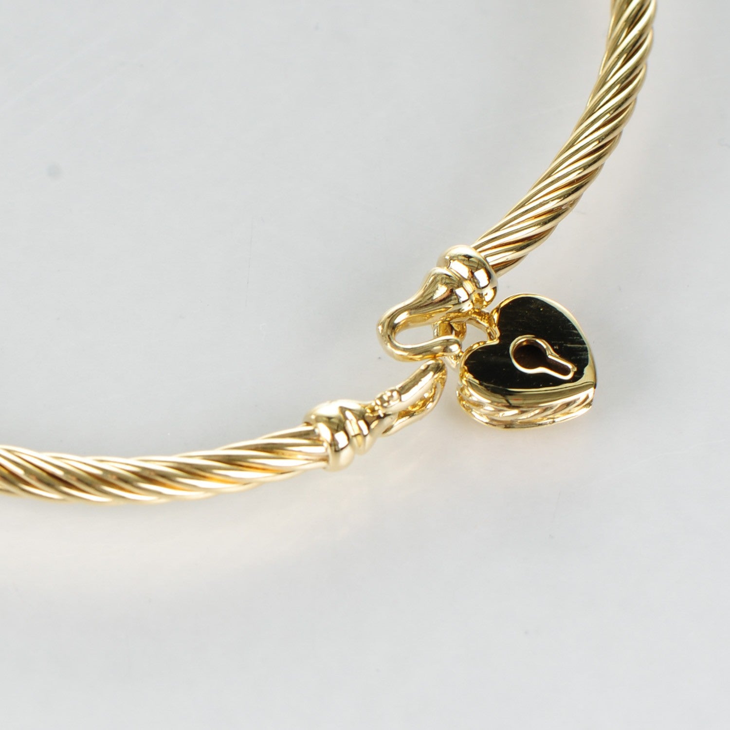 David Yurman 18K Yellow Gold 3mm Cable Collectibles Heart Lock Bracelet 3 of 5