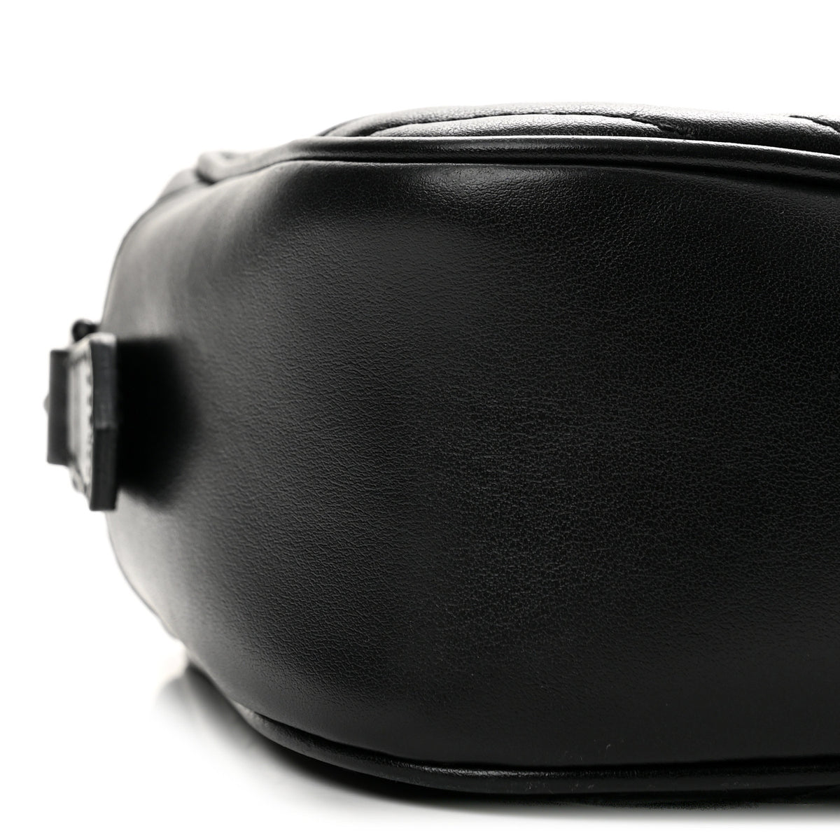 Calfskin Matelasse Monochrome Small GG Marmont Chain Shoulder Bag Black