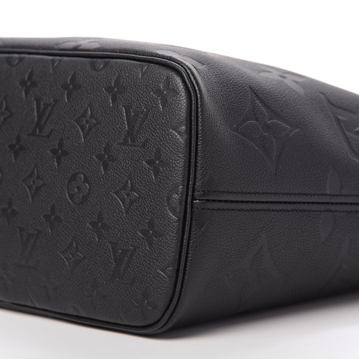 Louis Vuitton Empreinte Monogram Giant Neverfull MM Black 7 of 8
