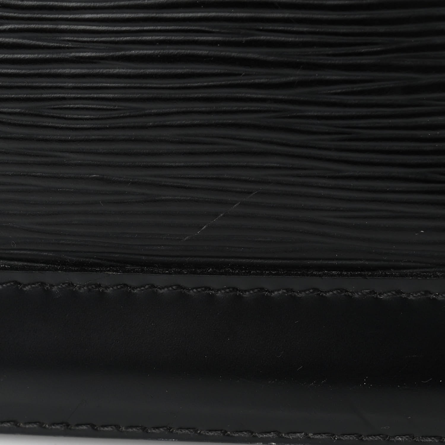 Louis Vuitton Epi Alma PM Black 14 of 15