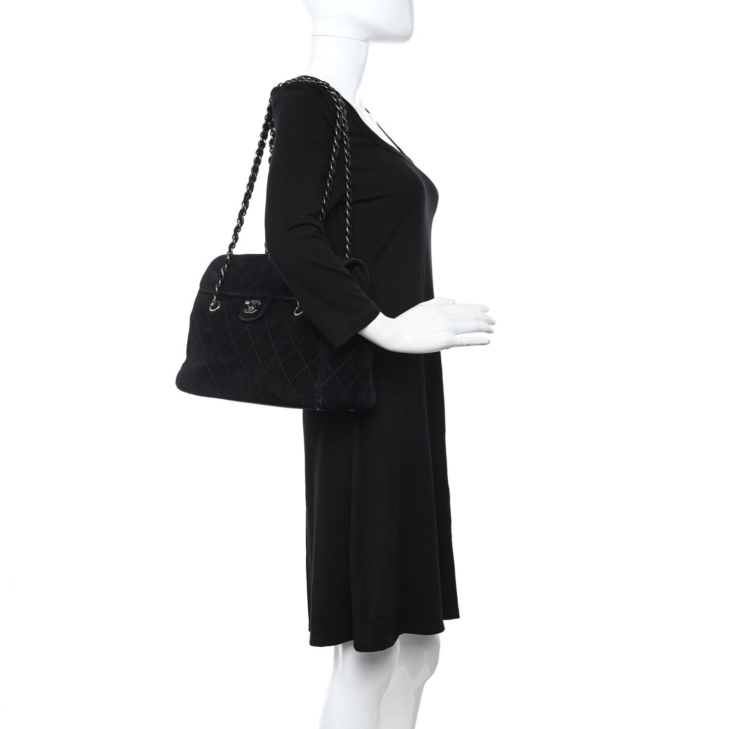 Suede Jumbo Single Flap Black