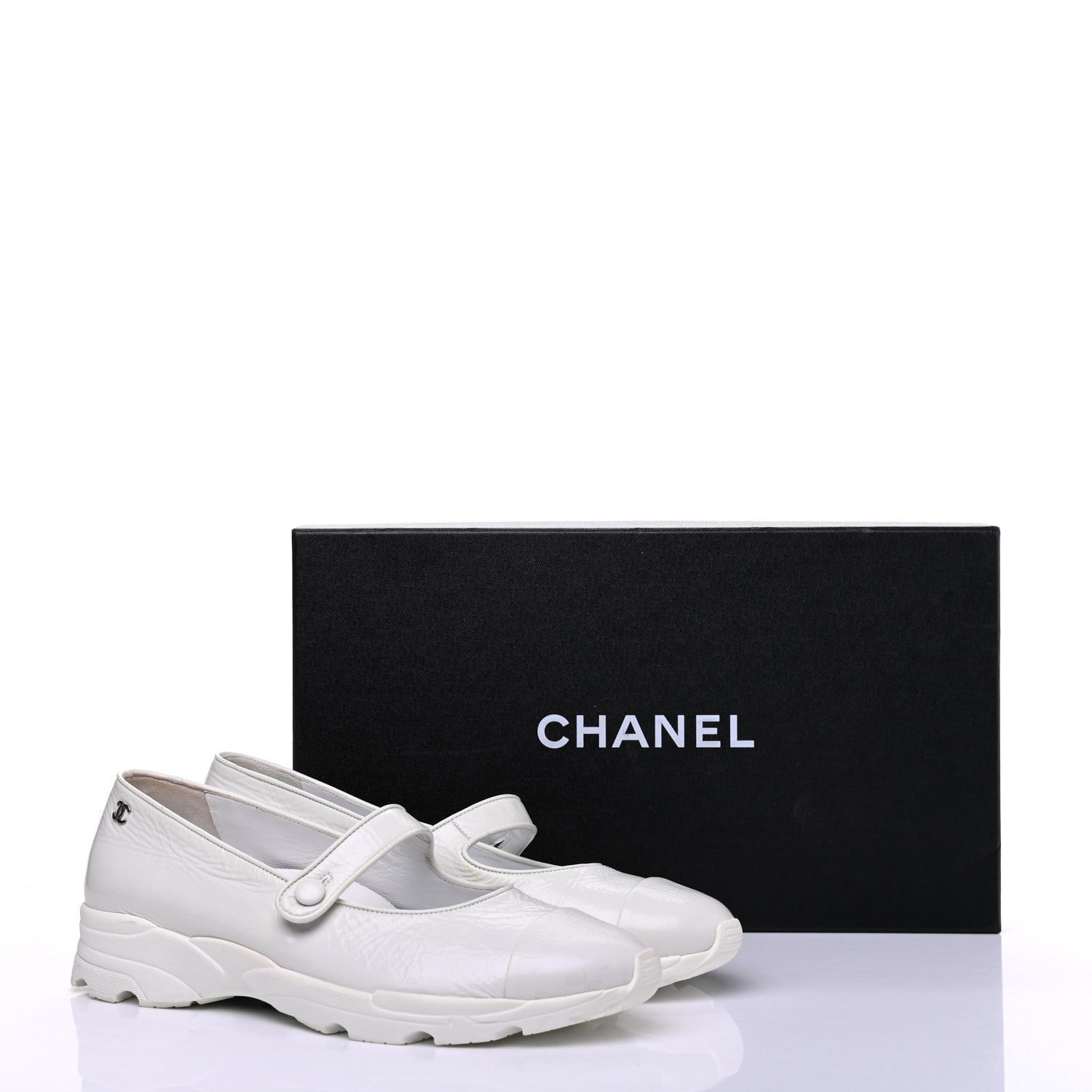 Chanel Patent Calfskin Mary Jane Strap Pumps 37 White 12 of 12