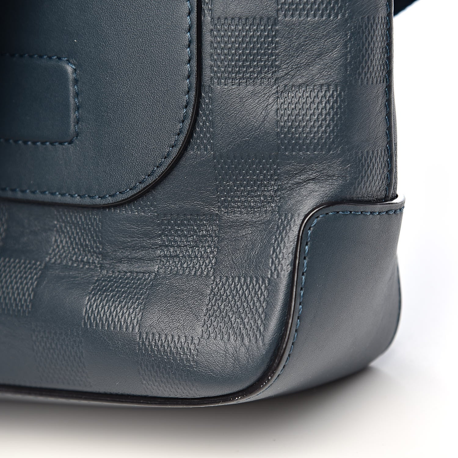 Louis Vuitton Damier Infini District MM Cosmos 12 of 13