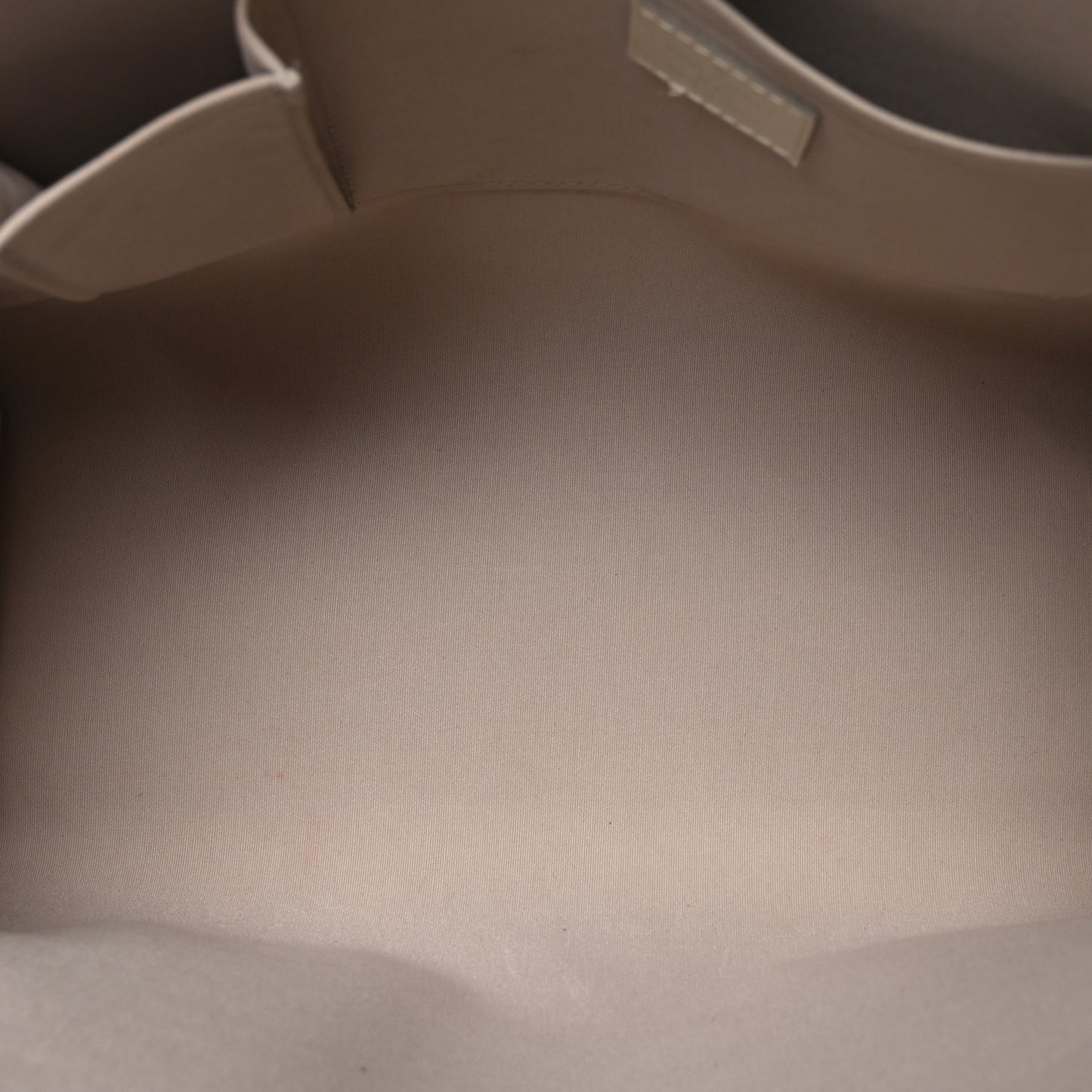 LOUIS VUITTON Epi Madeleine GM Ivory