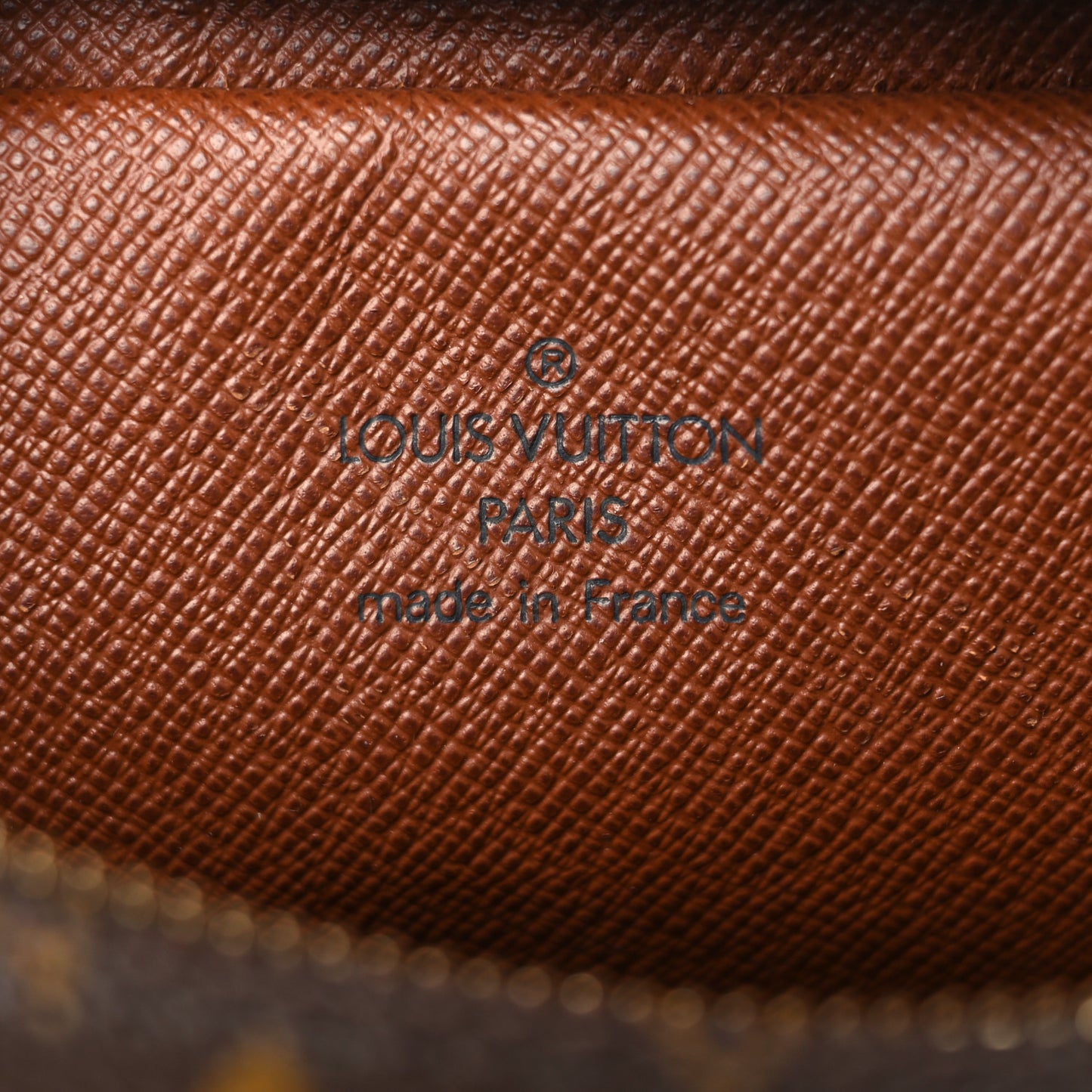 Monogram Amazone