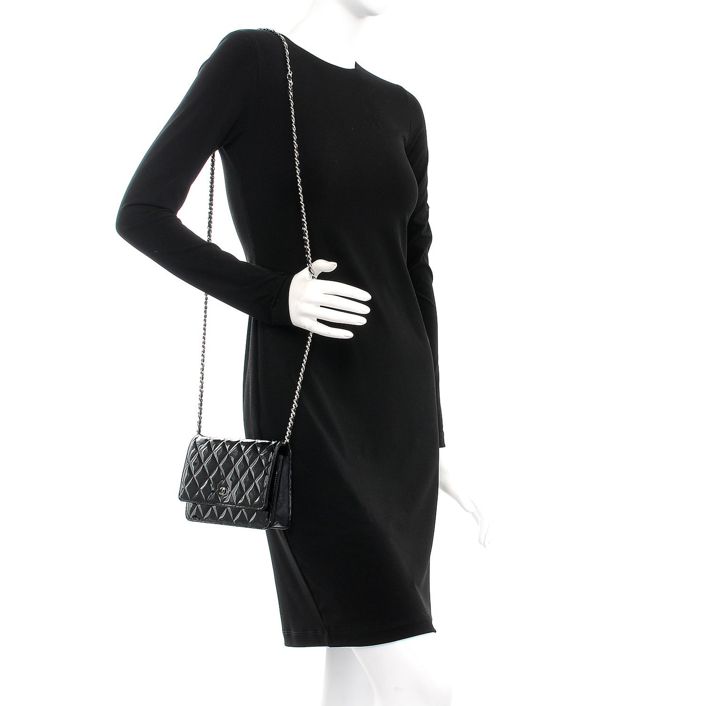 Patent Quilted Wallet On Chain WOC Black