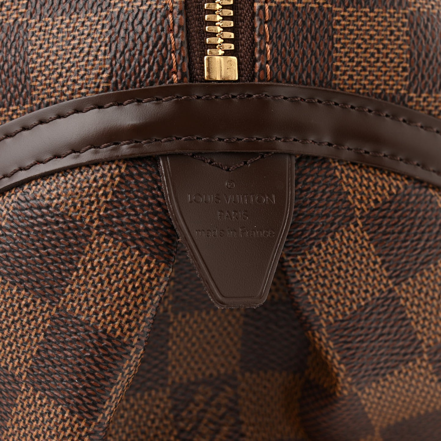 Damier Ebene Rivington GM