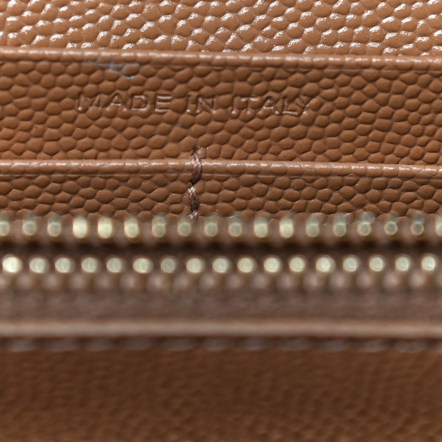 Saint Laurent Grain De Poudre Matelasse Chevron Monogram Chain Wallet Dune 7 of 14