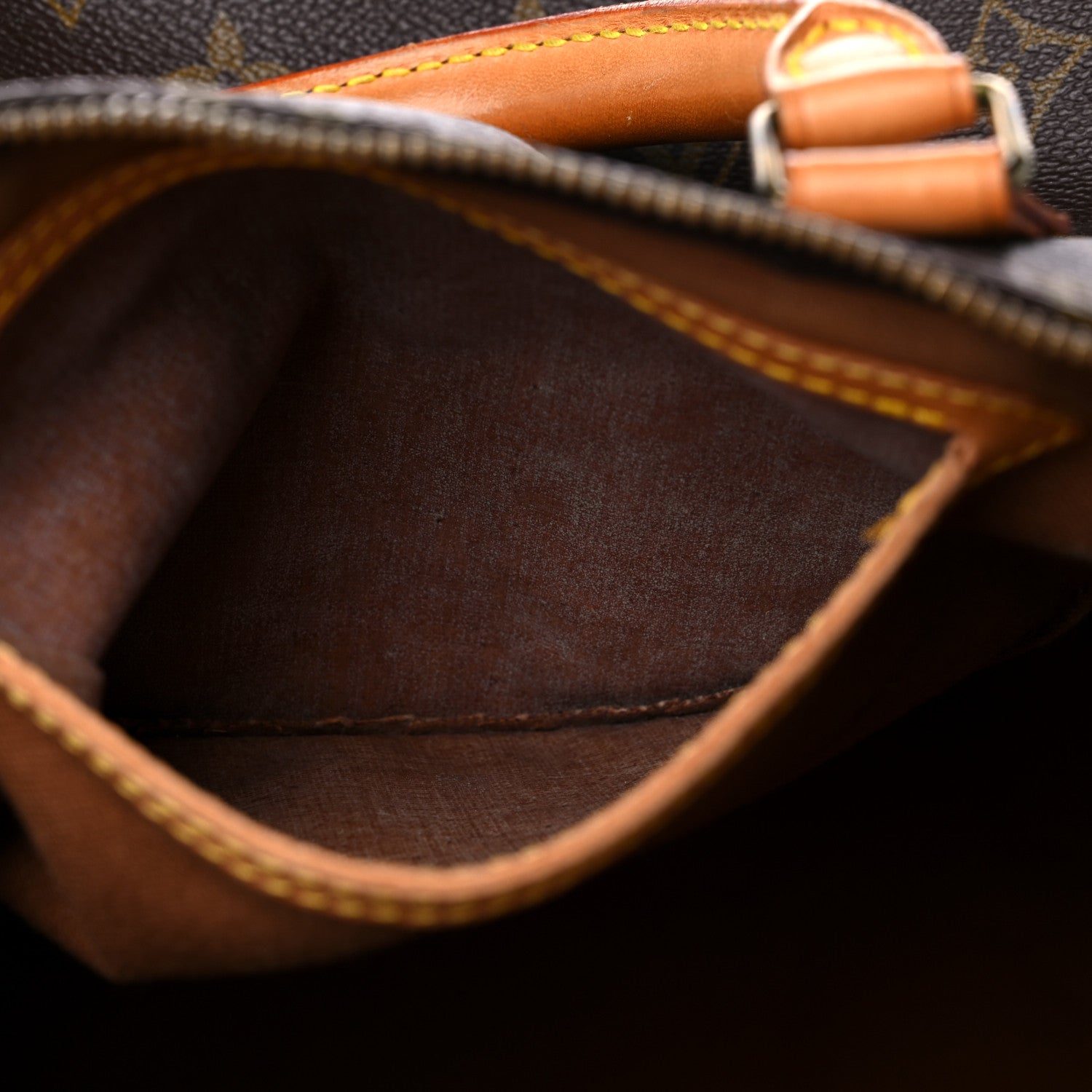 Louis Vuitton Monogram Speedy 35 10 of 14