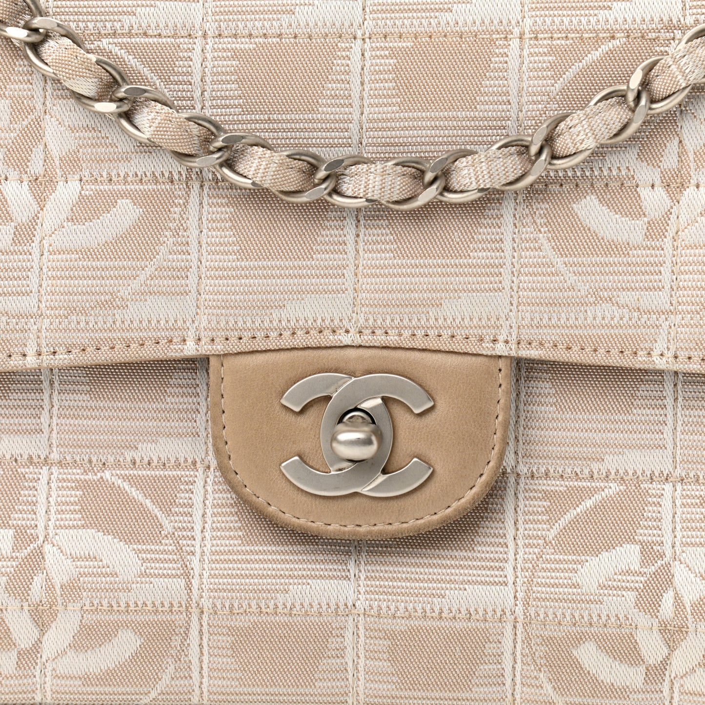 Nylon Medium Travel Flap Light Beige