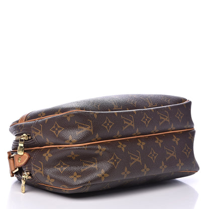 Louis Vuitton Monogram Reporter PM 4 of 18