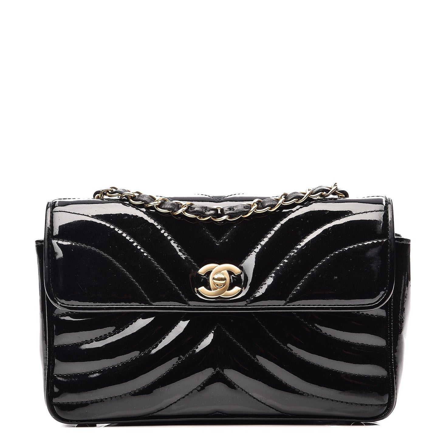 Patent Small Chevron Single Flap Black