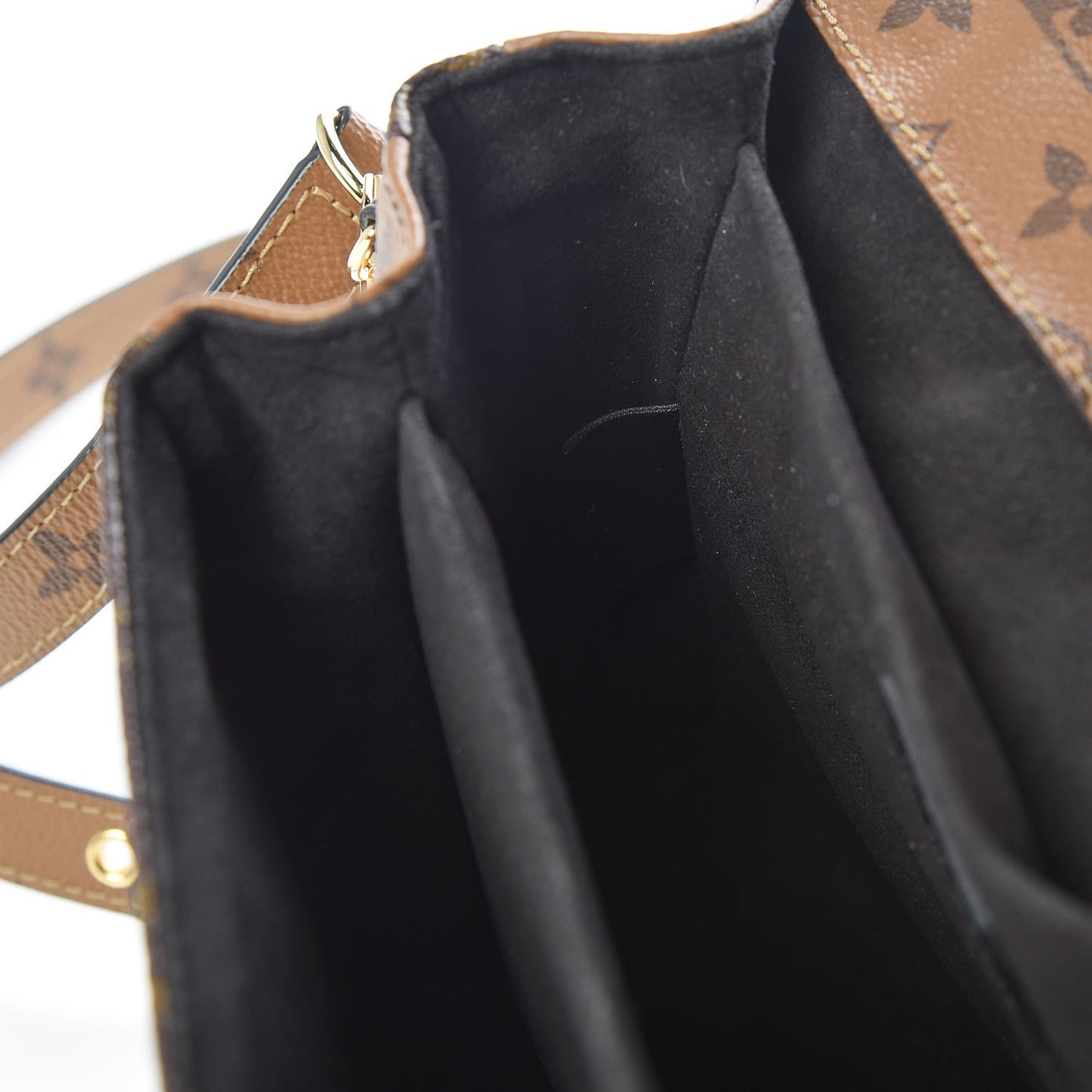 Reverse Monogram Pochette Metis