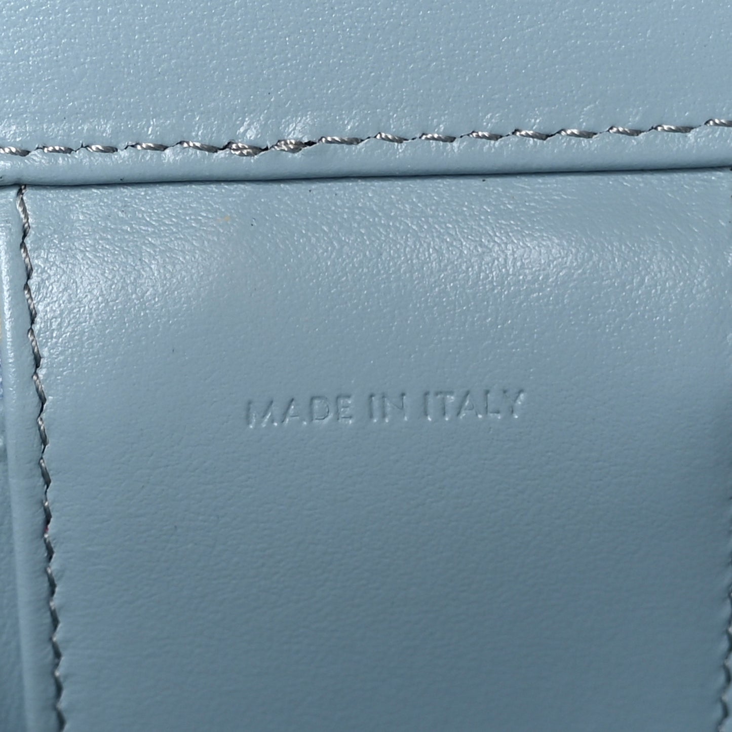 Smooth Calfskin Cuir Triomphe Mini Vanity Case California Blue