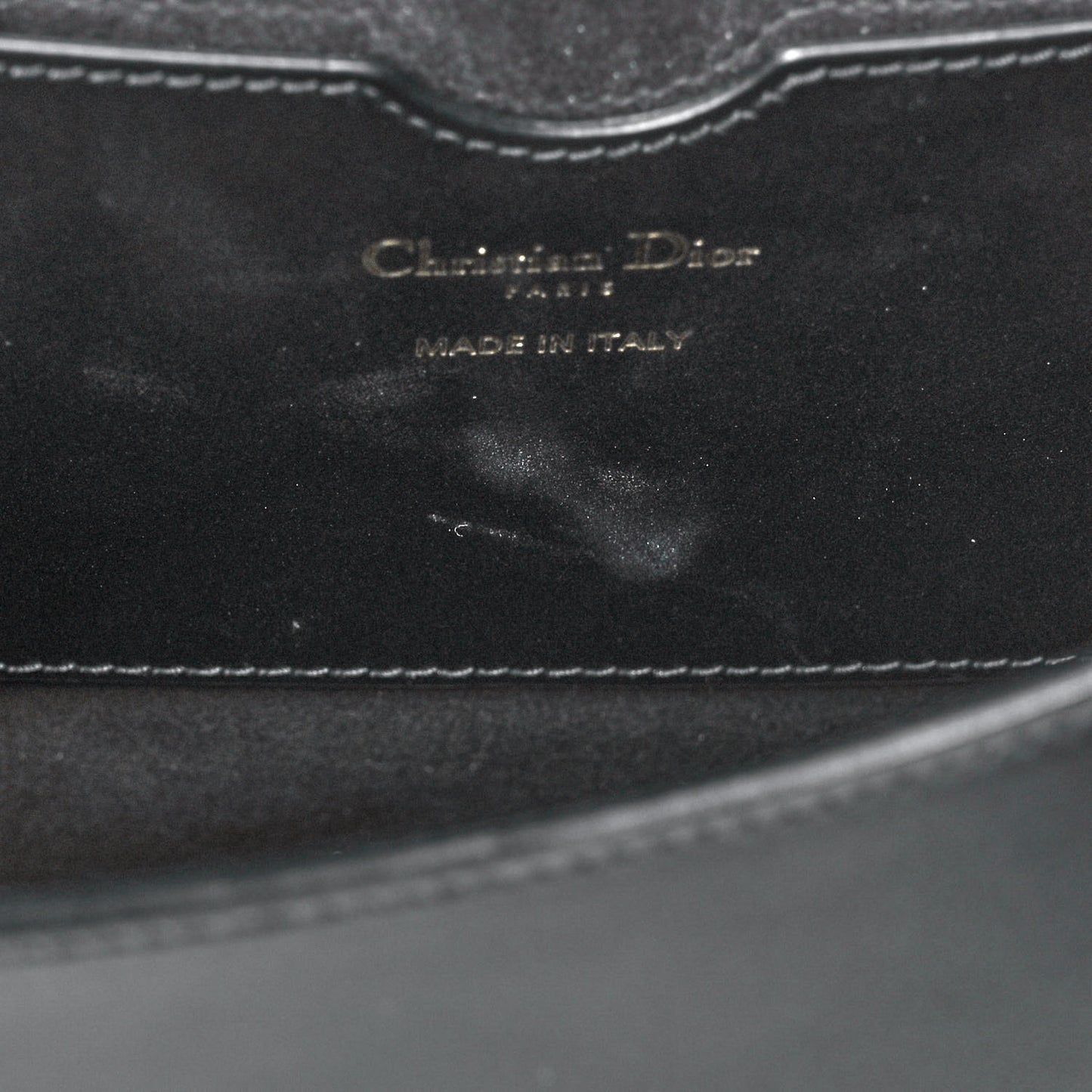 Box Calfskin Large Bobby Flap Black